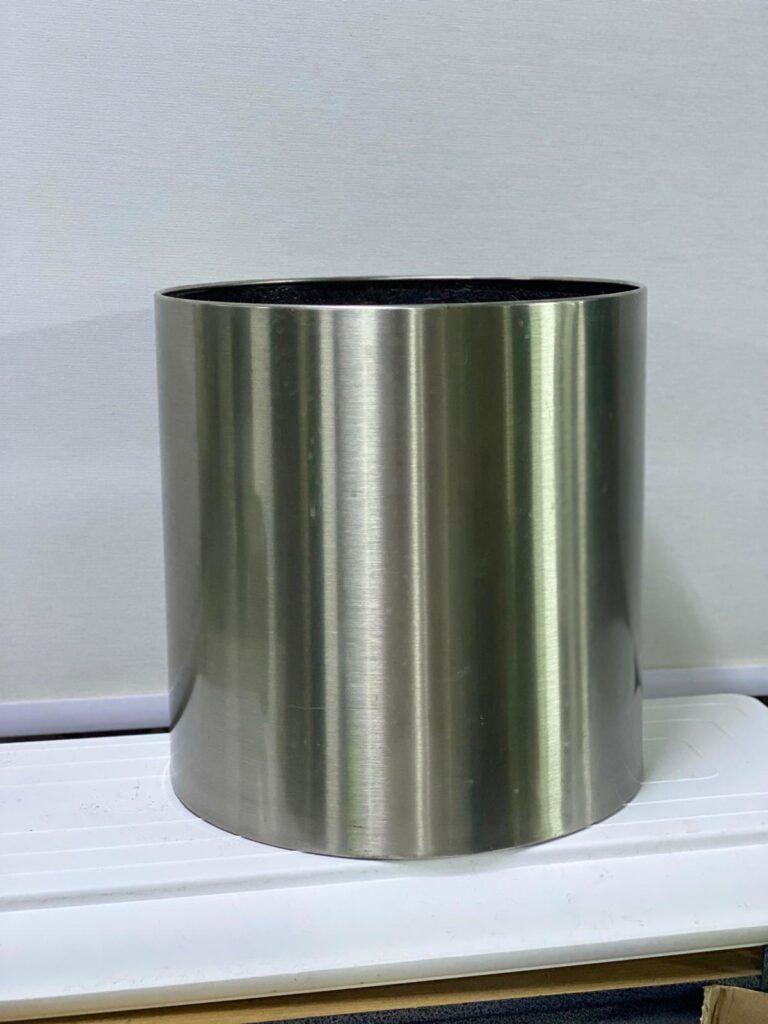 STEEL POT